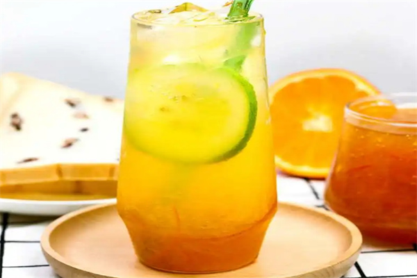 酷味鲜奶茶产品 门店图片