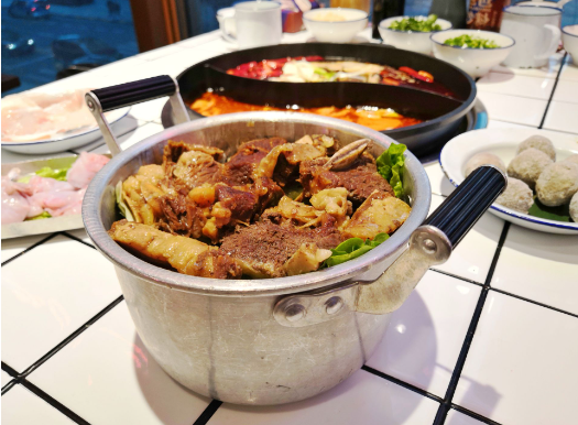 爸爸炒料牛排老火锅