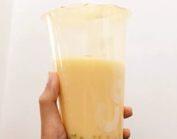 八分甜奶茶店