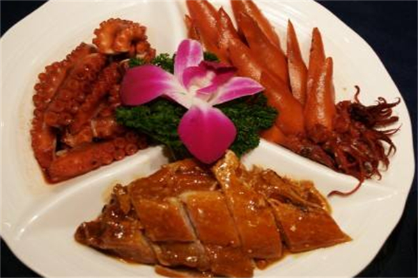龙船人食府加盟