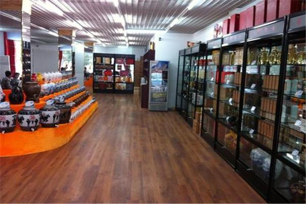 龙脉酒业产品 门店图片