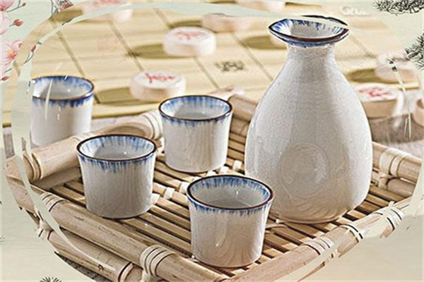龙盛酒业