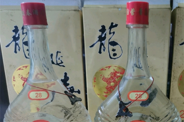 龙涎春白酒产品 门店图片