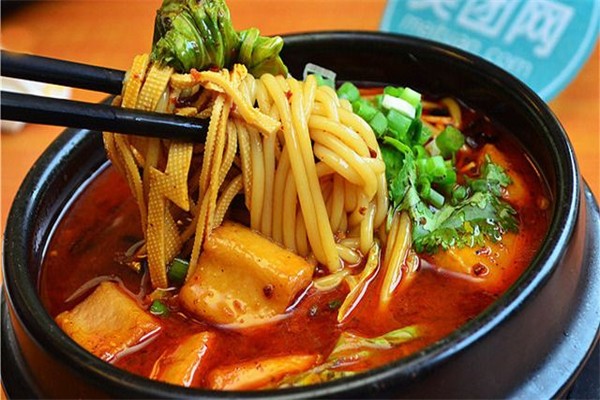 龙源过桥米线产品 门店图片