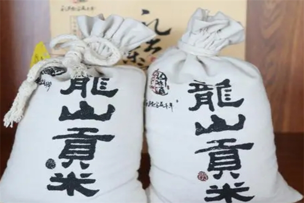 龙山味道产品 门店图片