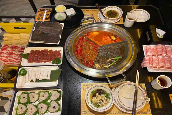 齐天火锅产品 门店图片