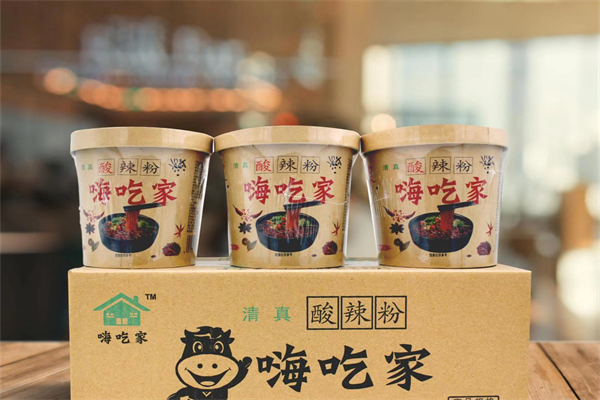 嗨吃家酸辣粉产品 门店图片