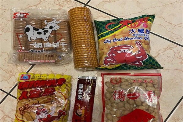 零嘴港零食产品 门店图片
