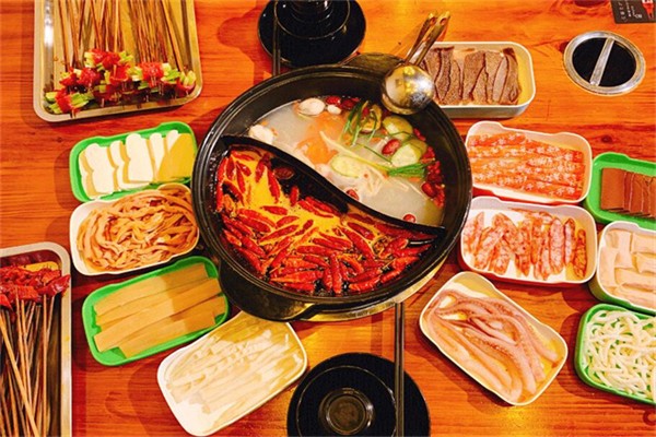 黑吃黑涮串串产品 门店图片