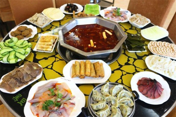 黑豆花鱼府