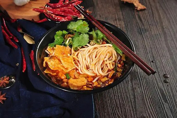 黑皮螺蛳粉