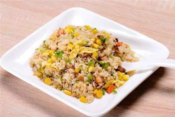 黑金香炒饭