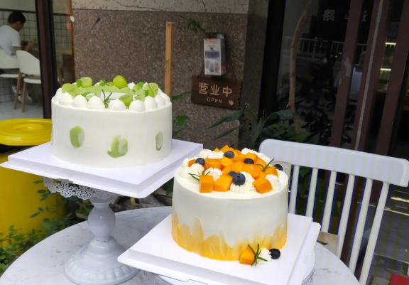 昔木生日蛋糕