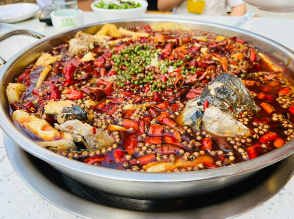 舟小渔美蛙鱼头