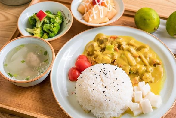 汤生活快餐