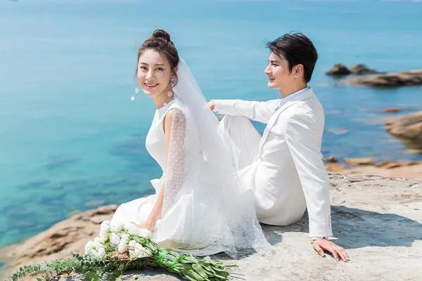 麦莎婚纱摄影