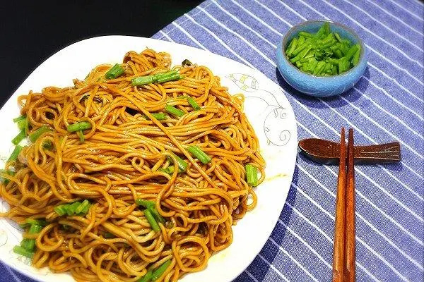 麦伴伴爆炒拌面