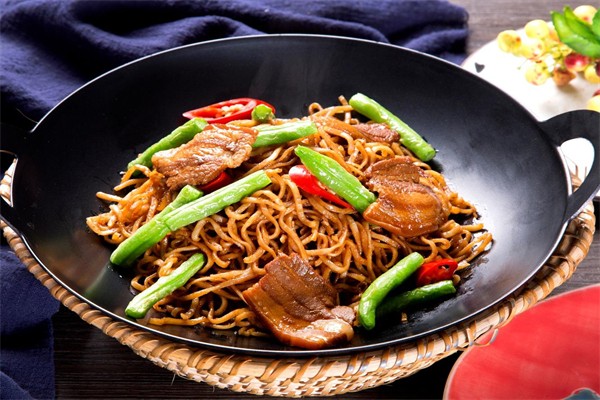 麦子轩铁锅焖面产品 门店图片