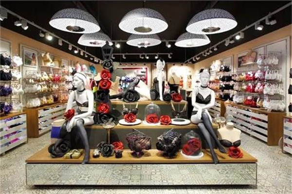 麦德宾服饰产品 门店图片