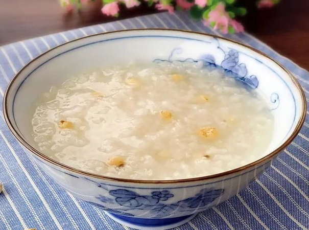 粥三粥四