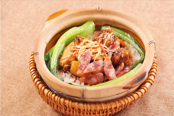麦多家煲仔饭产品 门店图片