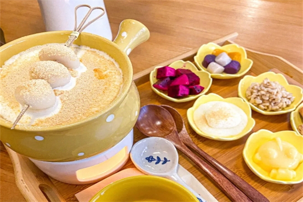 鸿寿蛋糕店产品 门店图片