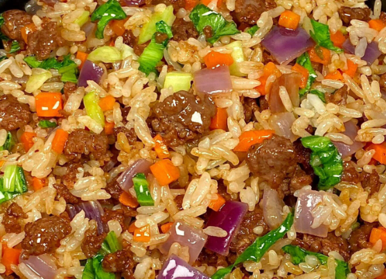 梁小猴铁板炒饭
