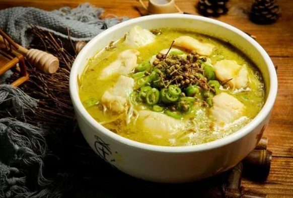倒骑马酸菜鱼