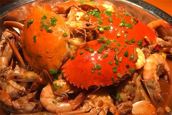 鲜丰肉蟹煲产品 门店图片