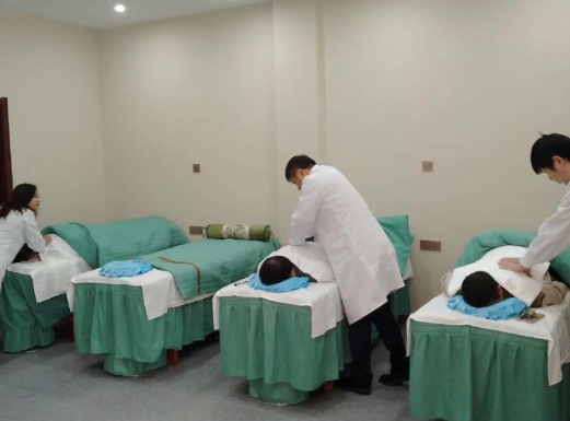孙会义中医推拿馆