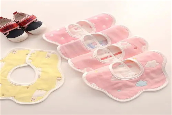 鲁茜婴儿用品产品 门店图片
