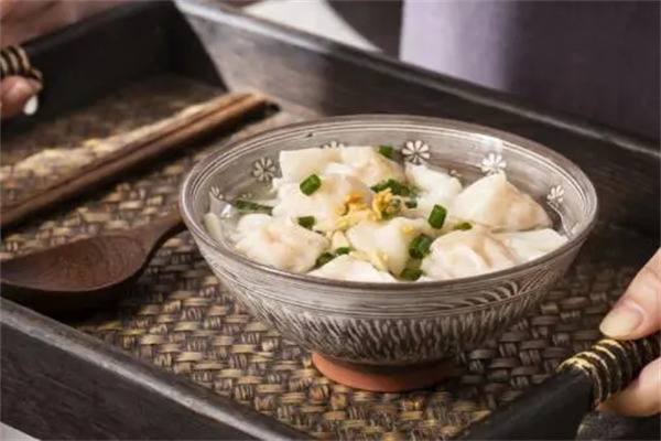 鲁滋味馄饨产品 门店图片