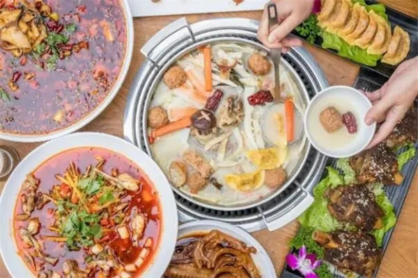 魔迅火锅产品 门店图片