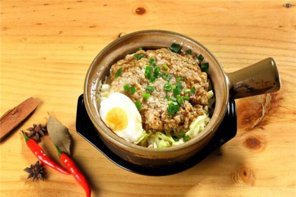 鸿福煲仔饭产品 门店图片