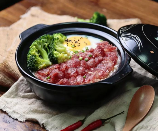 澳食尚煲仔饭