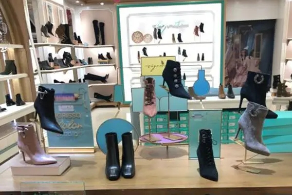 高创鞋业产品 门店图片
