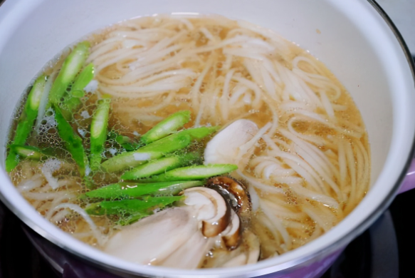 大骨汤面