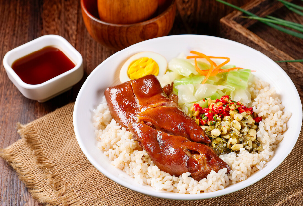 胡小馋卤汁拌饭