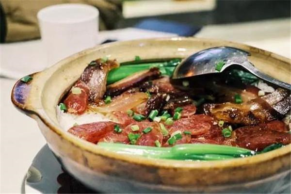食惠煲仔饭产品 门店图片