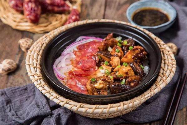 四方奇缘煲仔饭产品 门店图片