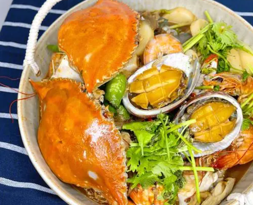 蟹食客海鲜焖锅