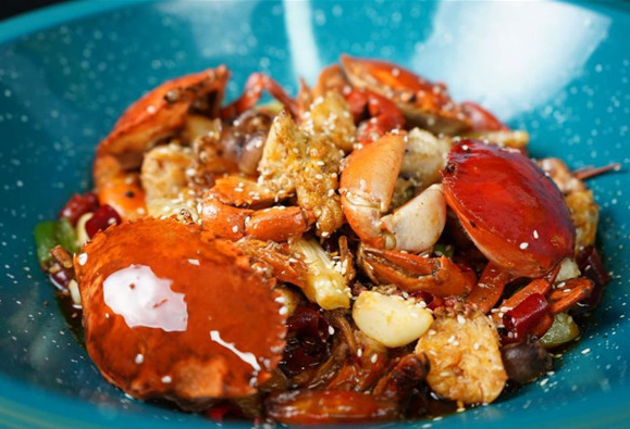蟹食客海鲜焖锅