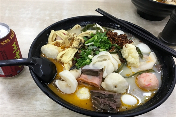 老同学麻辣烫产品 门店图片