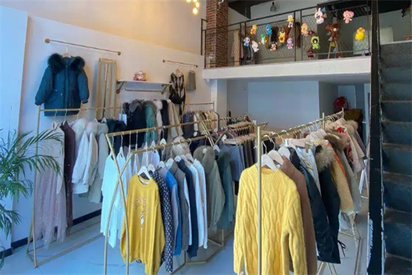 风尚优品服装店产品 门店图片