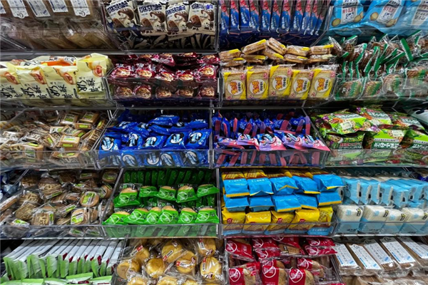 零食工厂零食店