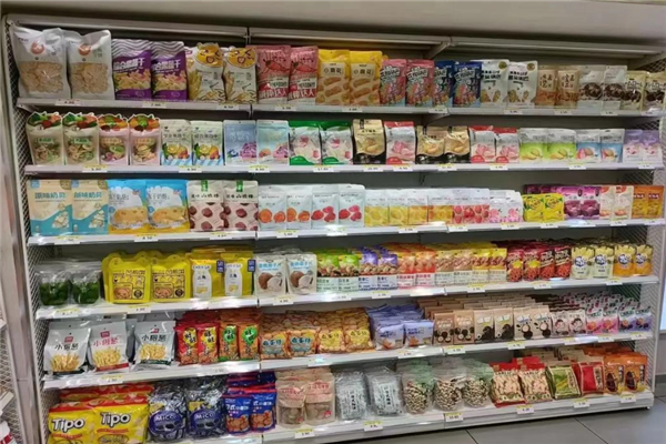 泸阿婆零食店