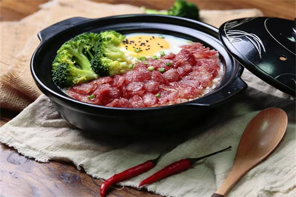颜面煲仔饭产品 门店图片