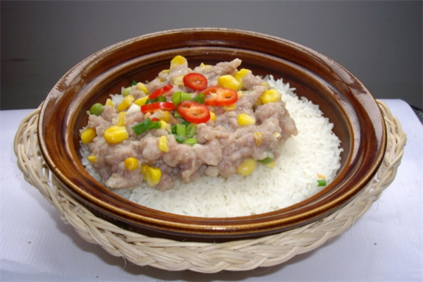 领鲜煲仔饭产品 门店图片