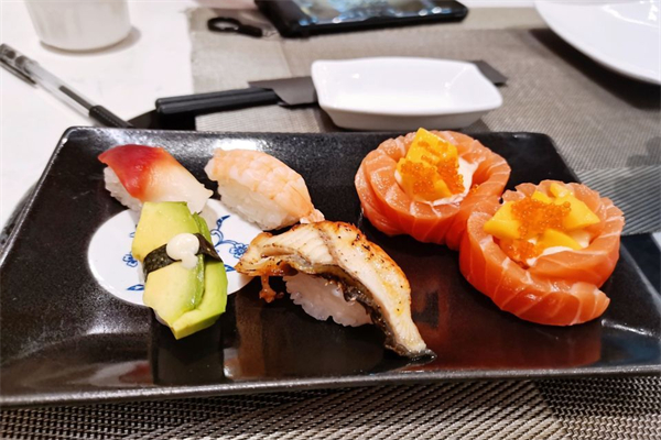 领鲜寿司产品 门店图片