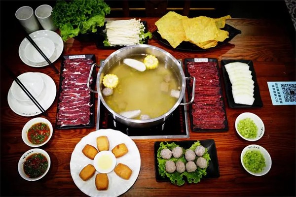 顺荣新鲜牛肉火锅产品 门店图片
